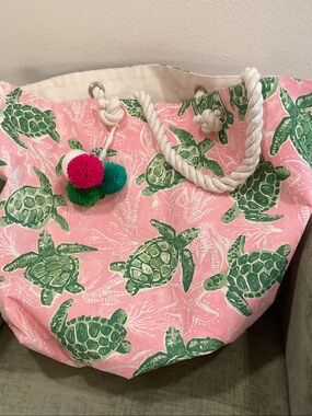 Pink Sea Turtle Print Tote Bag with Rope Handles